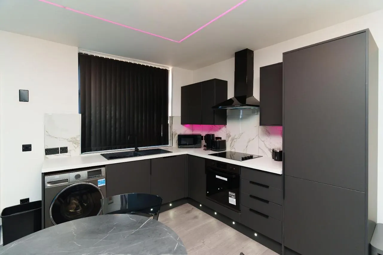 Hamilton Apartments Leeds   Leeds (West Yorkshire)
