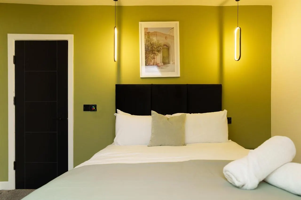 Hamilton Apartments Leeds   Leeds (West Yorkshire)